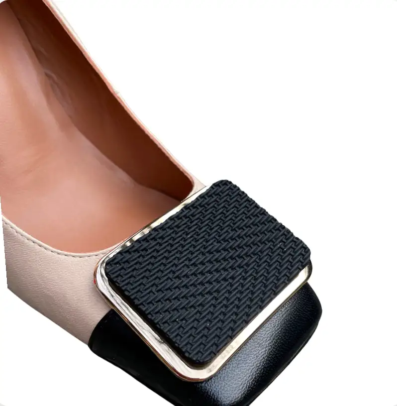 4507 Black/Cream Block Heel