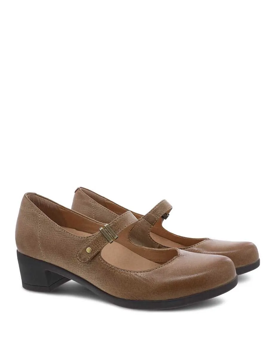 Dansko Womens Callista Mary Jane Velcro Shoes- Tan