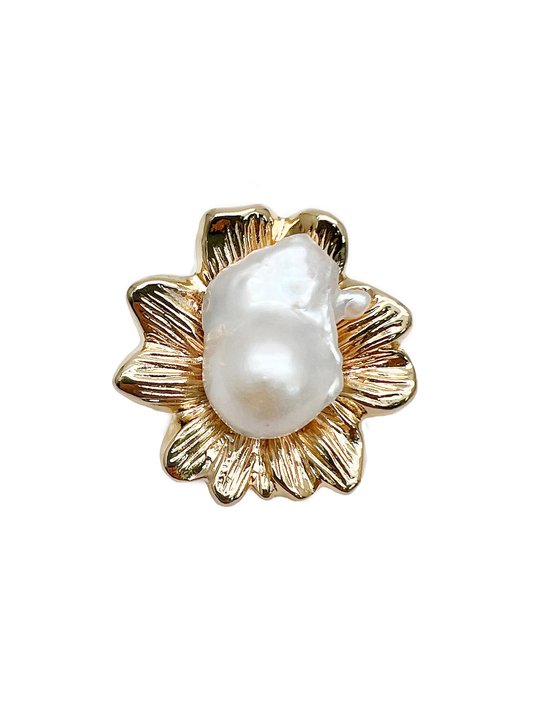 Gold Flower Setting With White Baroque Pearl Multi-way Brooch / Pendant HP001