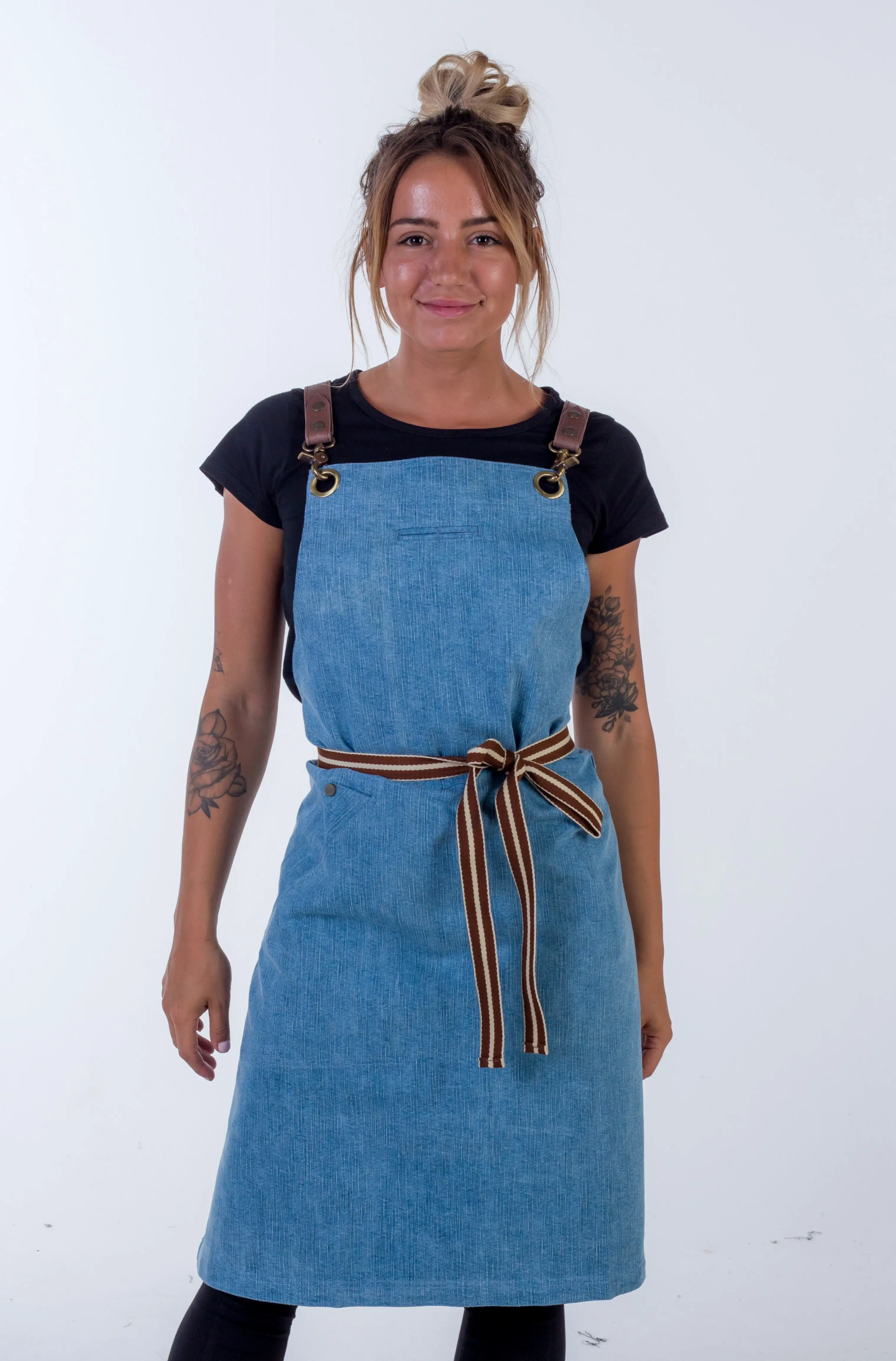 Light Blue Denim apron Natural