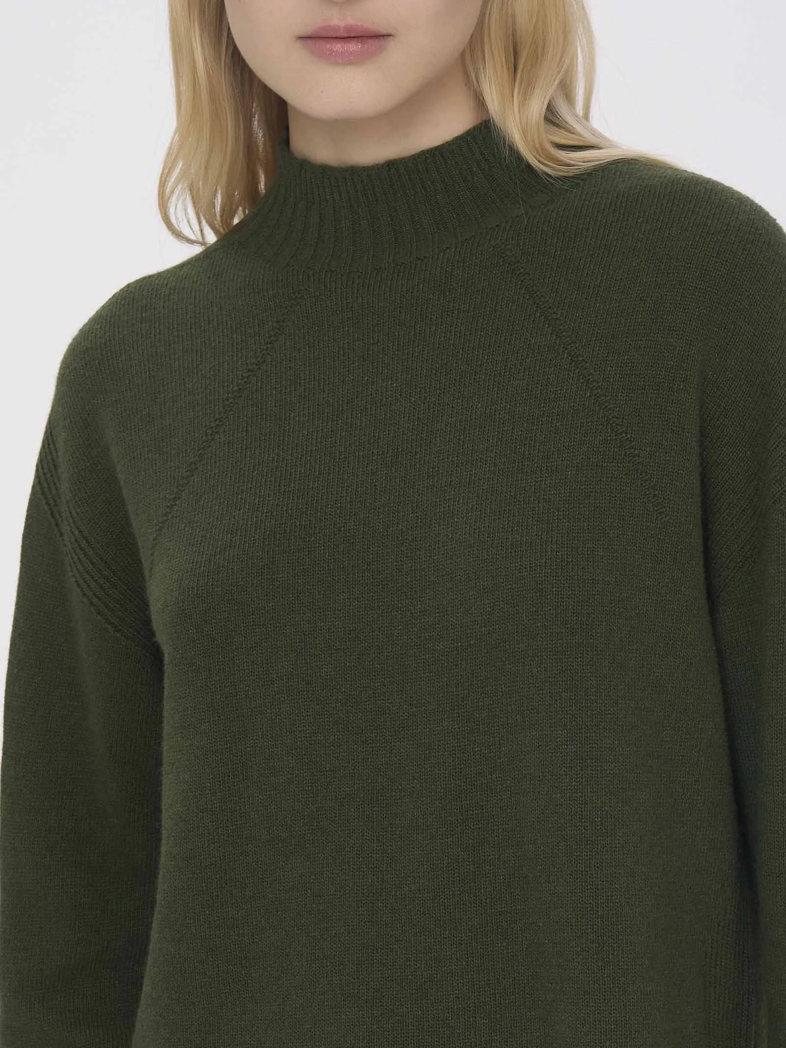 Lupetto in Cashmere Blend  - Kombu Green