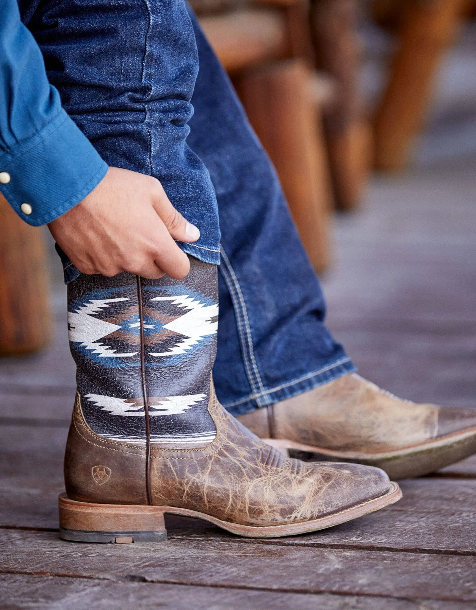 Mens Ariat Blue Crunch Frontier Chimayo Oily Distressed Wide Square Toe Western Cowboy Boot