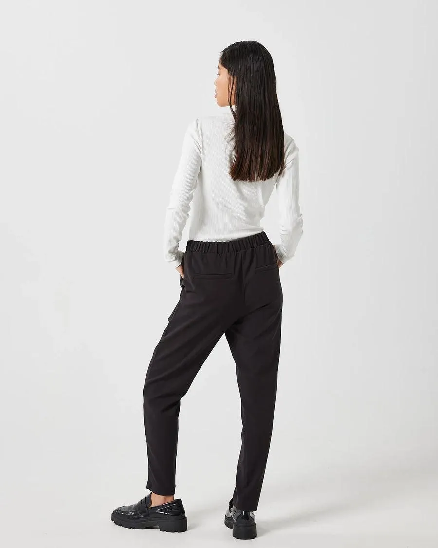 Minimum sofja 2.0 Casual Pants In Black