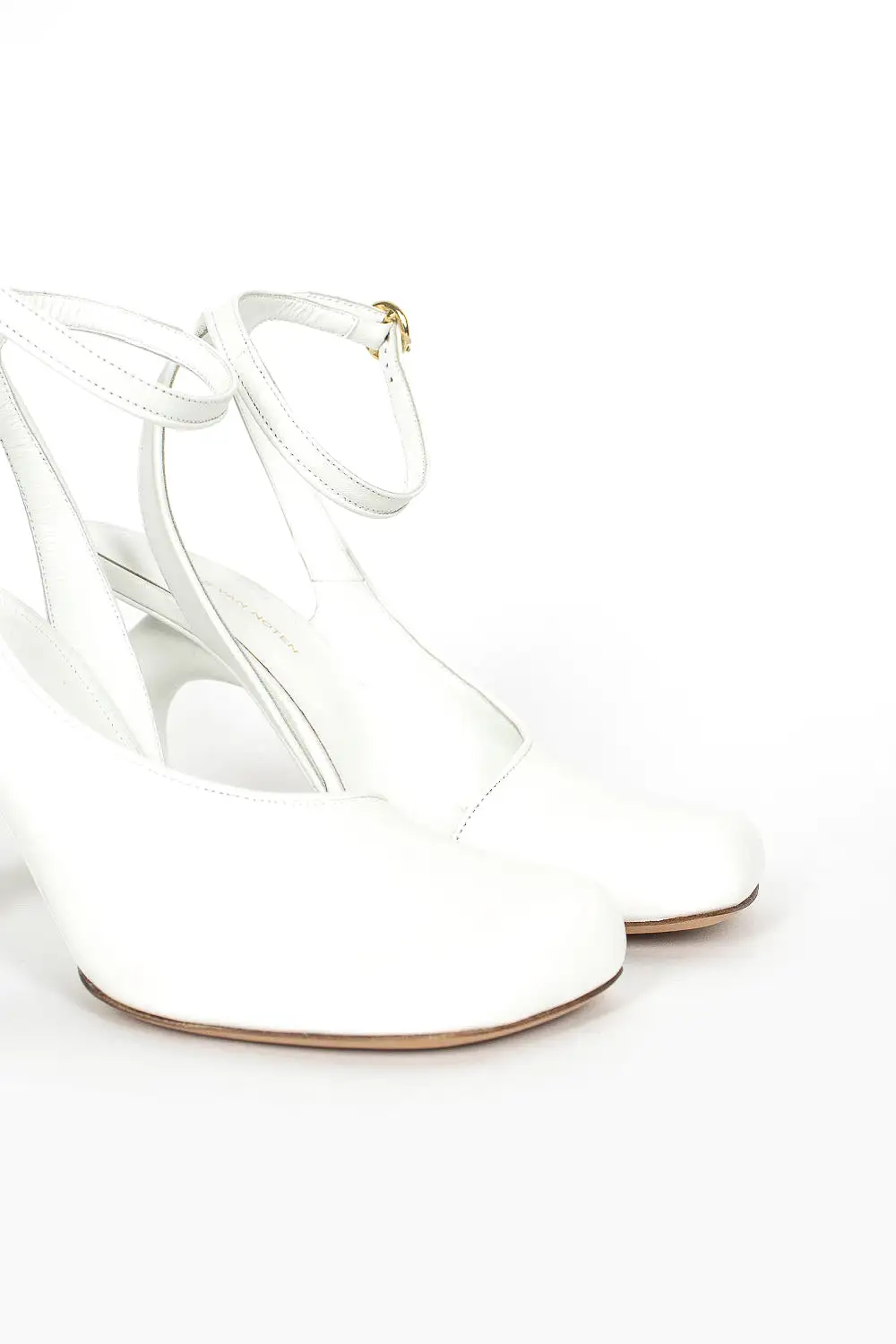 Square Toe Heel White