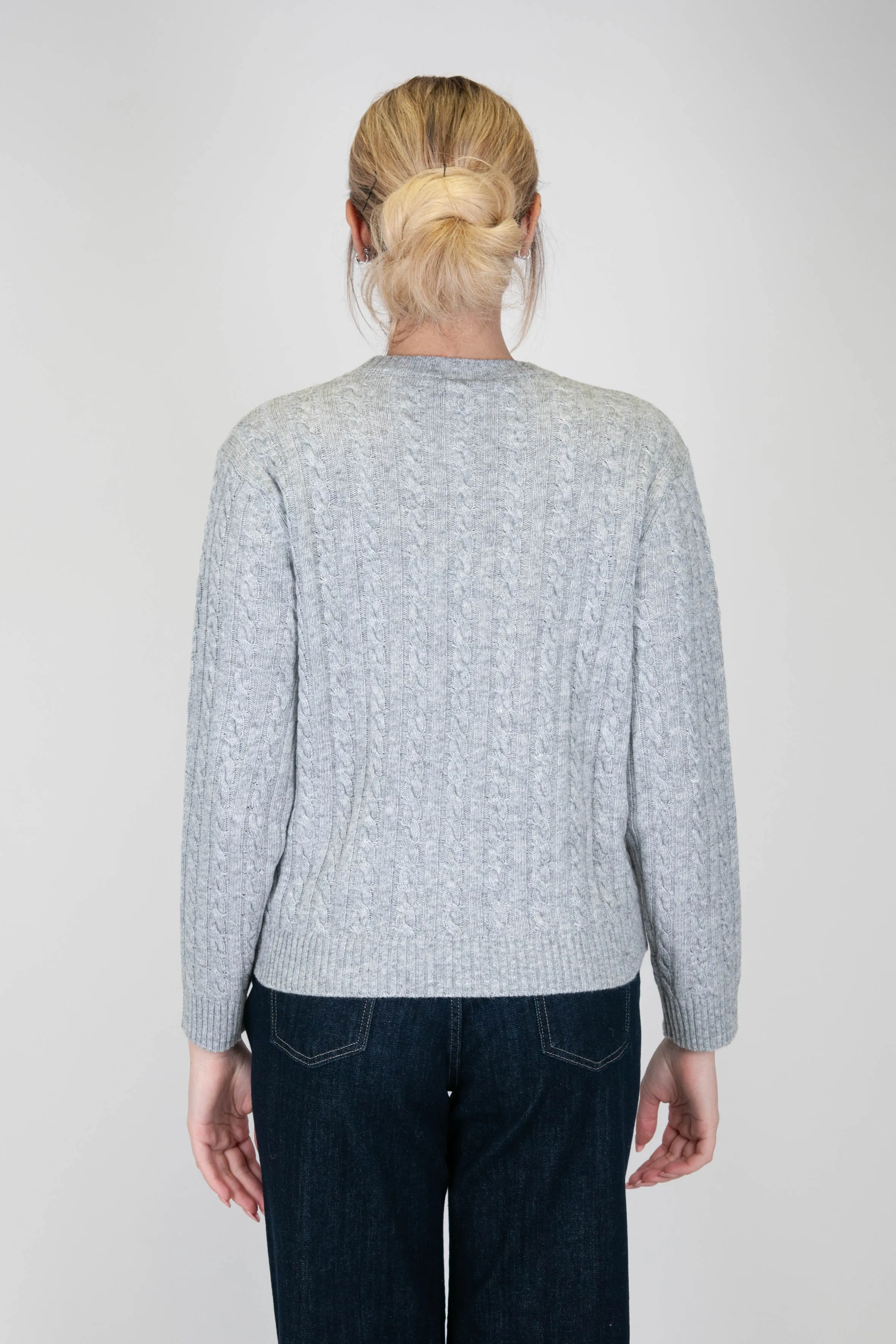 Tensione in - Maglia girocollo in misto cashmere a trecce