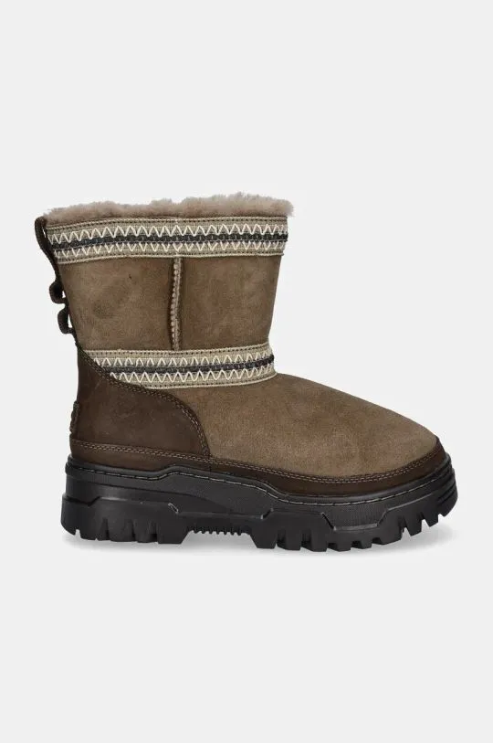 UGG snow boots Classic Mini Trailgazer brown color 1158322-HCK